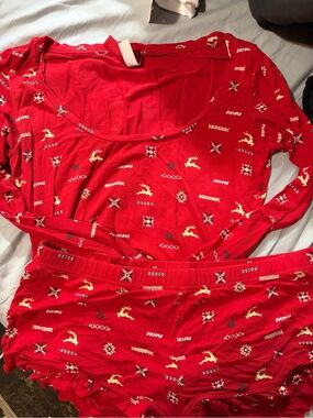 SKIMS Red Holiday Reindeer Scoop Neck Pajama Set